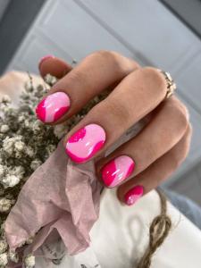 Фотография BUGA nails studio 1